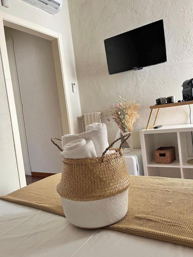 Apulia Journey - Manzoni 11 Hotell Bari Eksteriør bilde