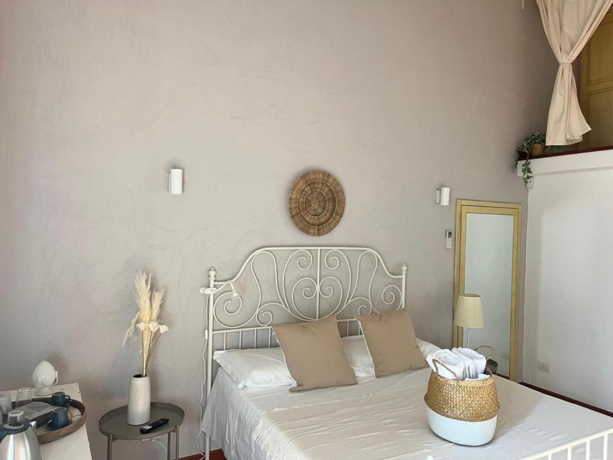 Apulia Journey - Manzoni 11 Hotell Bari Eksteriør bilde