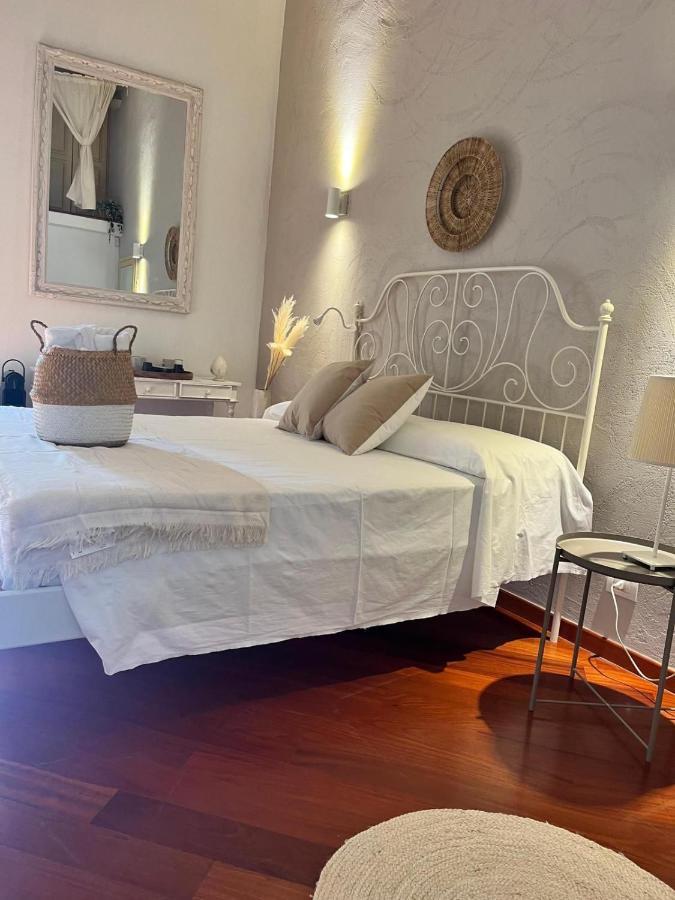 Apulia Journey - Manzoni 11 Hotell Bari Eksteriør bilde